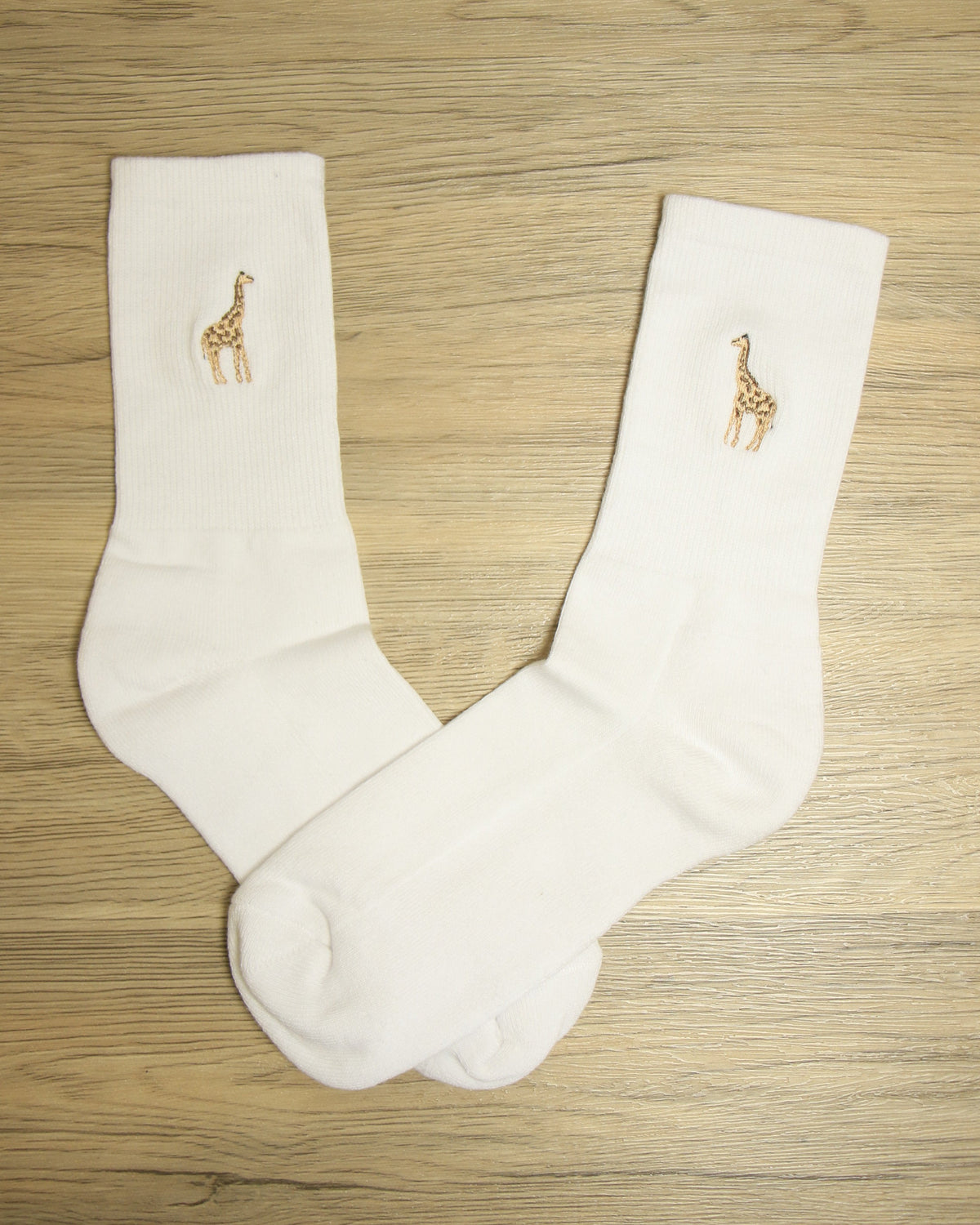 Embroidered Crew Socks