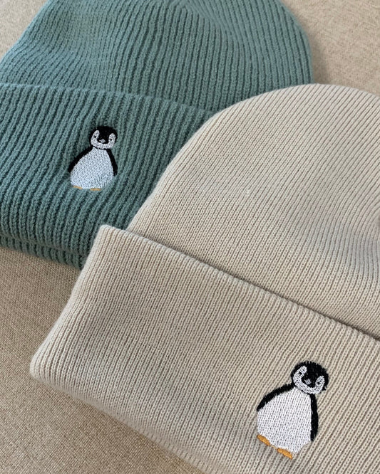 Adults Penguin Beanie