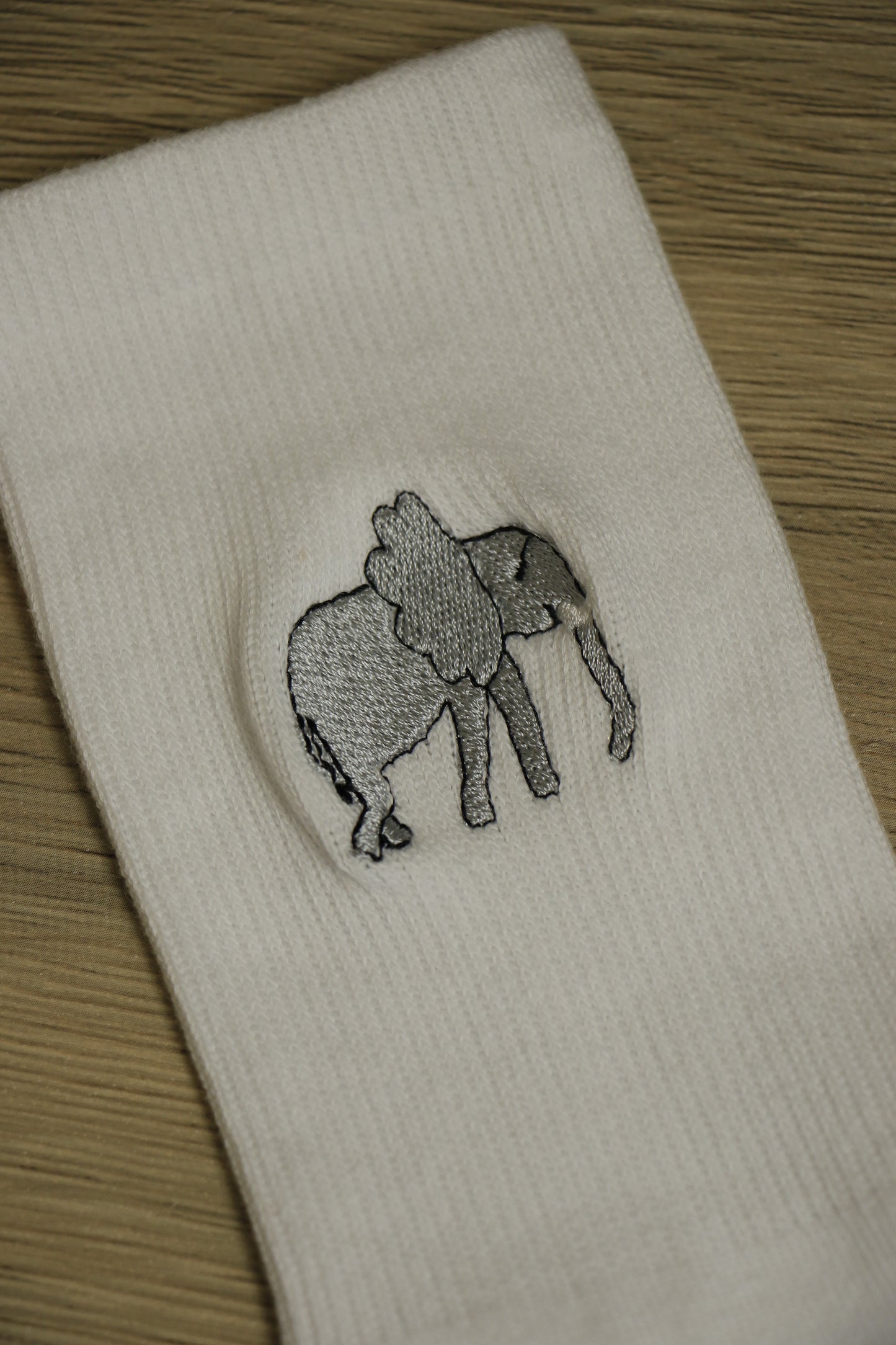 Embroidered Crew Socks