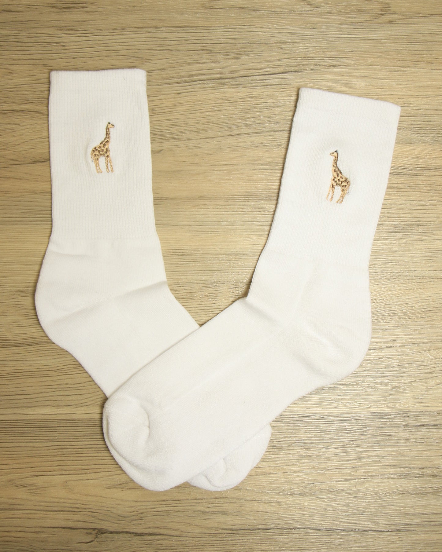 Embroidered Crew Socks