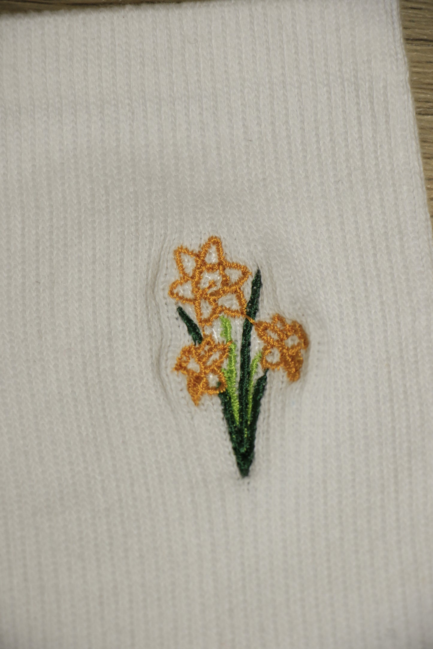 Embroidered Crew Socks